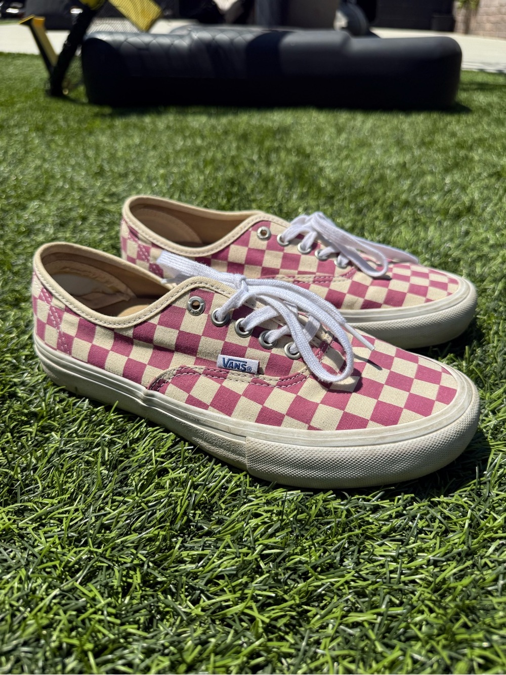 Vans Pink & Cream Checkerboard Low-Top Sneakers